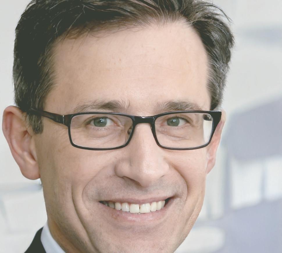 Portrait de Jean-Pierre Lavoie, spécialiste en gestion budgétaire